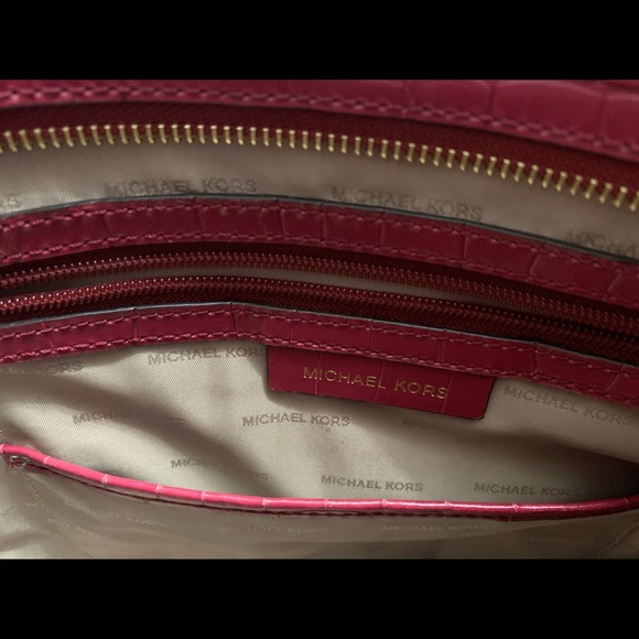 Raspberry Michael Kors Leather Purse - Picture 3 of 5
